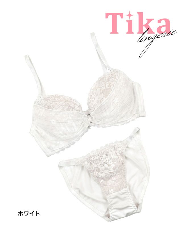 レースに包まれたウェディングスタイル！リボンデザインのブラが女の子らしさ抜群のホワイト下着！