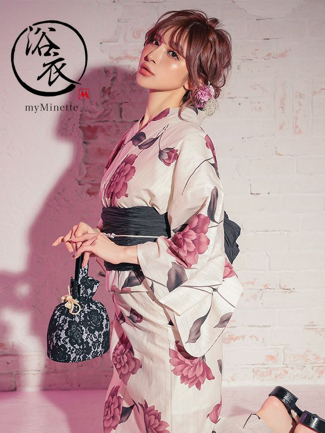 ちょっぴり大人っぽく可愛さもバッチリな妖艶な浴衣セット