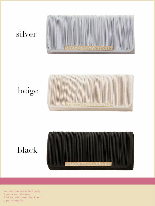 ギャザー入りサテン生地が高見えするクラッチバッグ