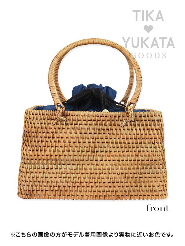 シンプルでどんな浴衣とも合わせやすい巾着付きカゴバッグ