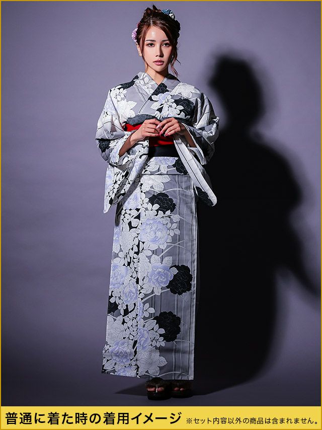 モノクロの花模様がシックで大人な色気醸し出す2way浴衣セット