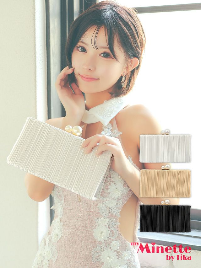 大きめパールのがま口デザインが可愛いシンプルプリーツクラッチバッグ