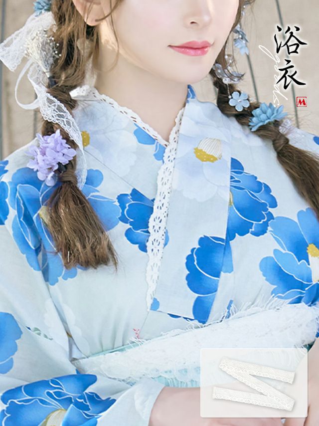 さりげなく可愛さUPしてくれるレースの付け衿