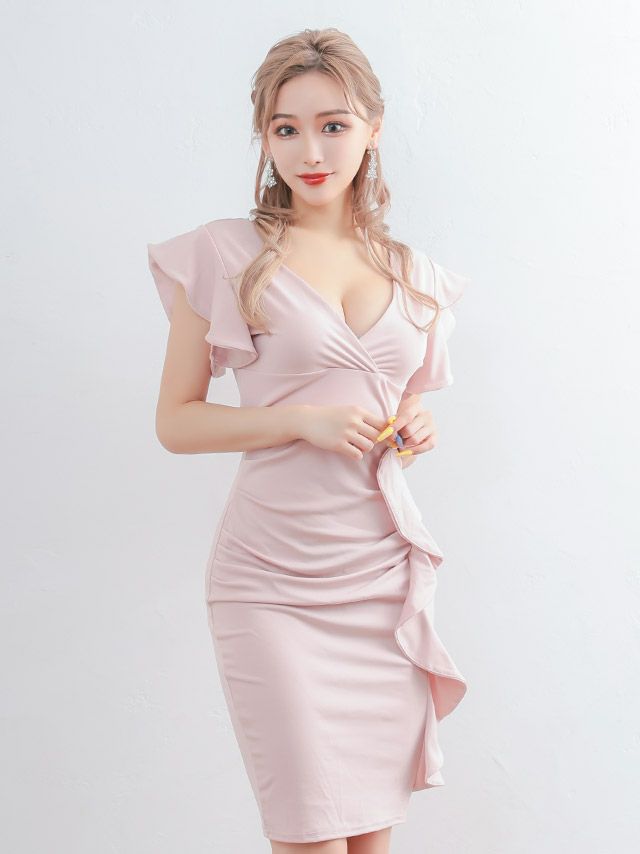 大きなフリルが可愛いタイトミニドレス