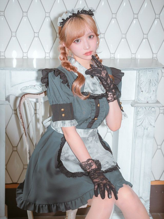 露出なしで可愛くなれるホラーメイドコスプレ