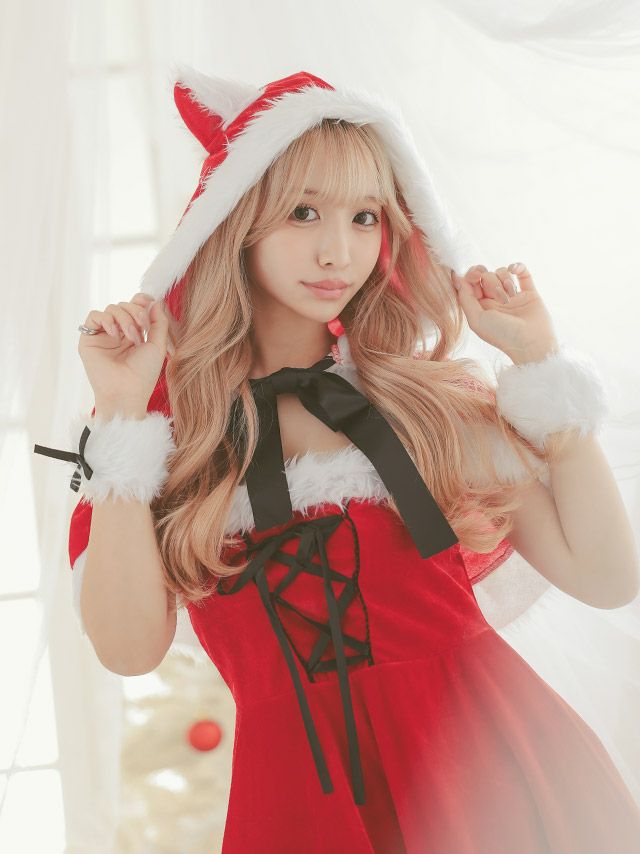 ふわふわデザインが可愛いアニマルサンタコス