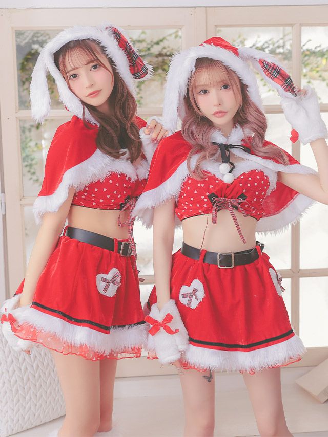 肌触りの良いもこもこ装飾が愛らしい♡バニーケープ付きサンタコスプレ