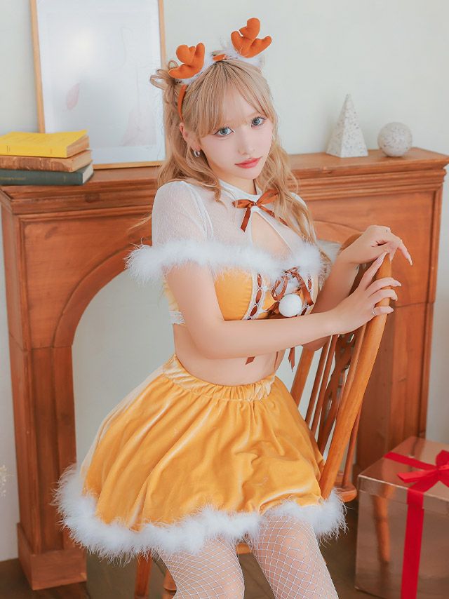 周りとの差がつくトナカイサンタコス