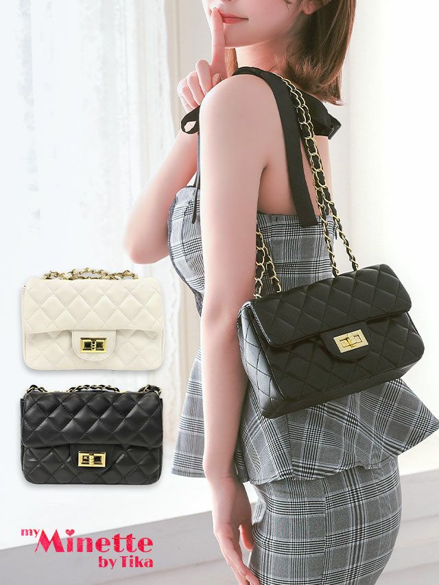 チェーンショルダーで華やかに魅せるキルティングミニバッグ