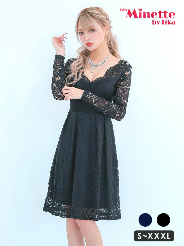 広く開いた胸元がセクシーで透け感のあるレース袖に膝丈スカートが上品なフレアドレス