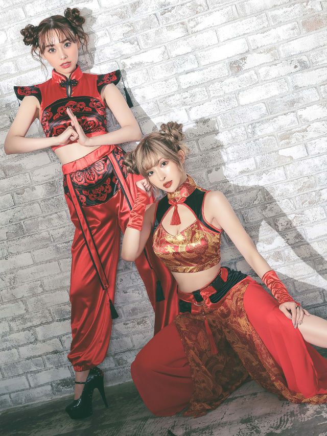 ズボンスタイルで安心感のあるお揃いもできるクールチャイナコス