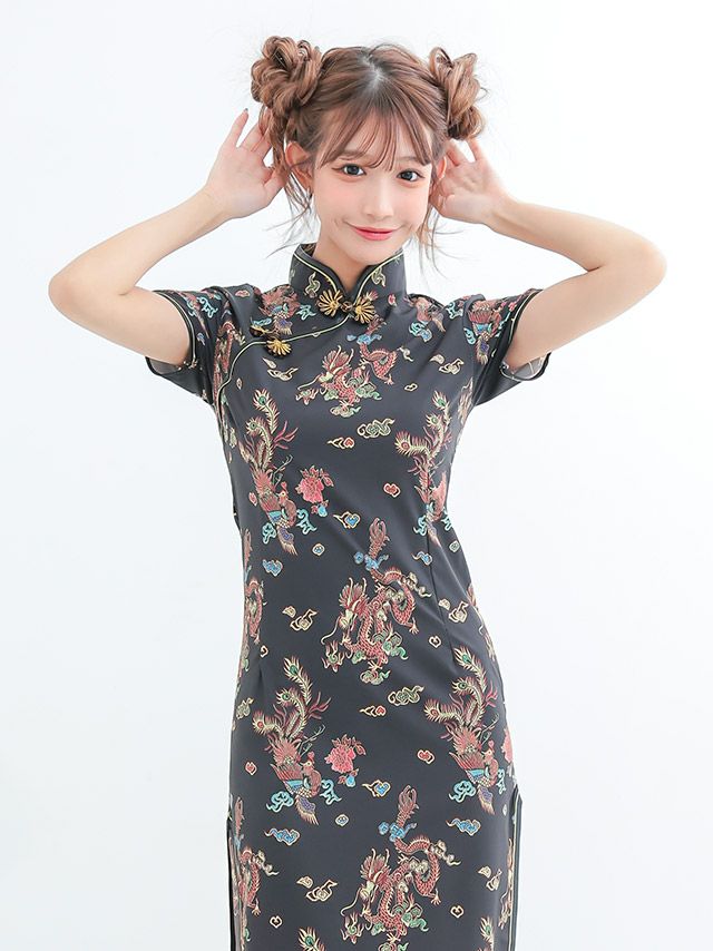 露出控えめで初めての方にもおすすめできるロングチャイナコス