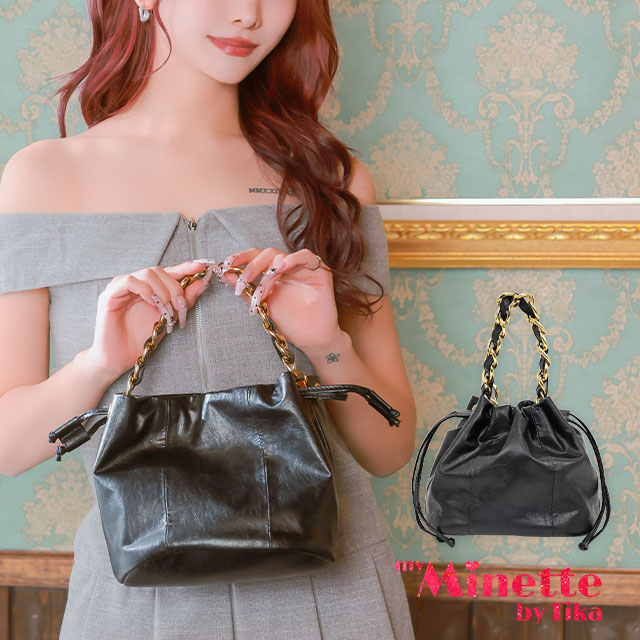 普段の生活にも使えそうなハンドバッグ