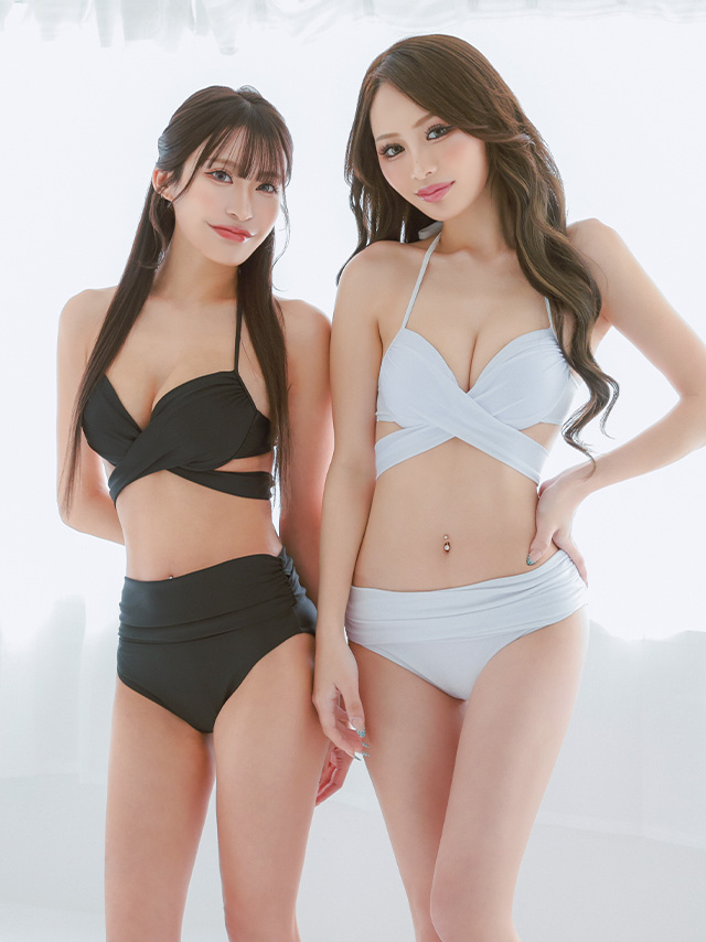 ハイウエストデザインで気になるお腹周りはカバーできるきれいめセクシーに着られるクロスデザインが上品な無地ギャルビキニ
